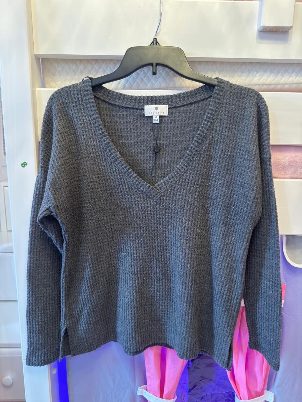 Women's V-Neck Waffle Knit Sweater - Charcoal XS